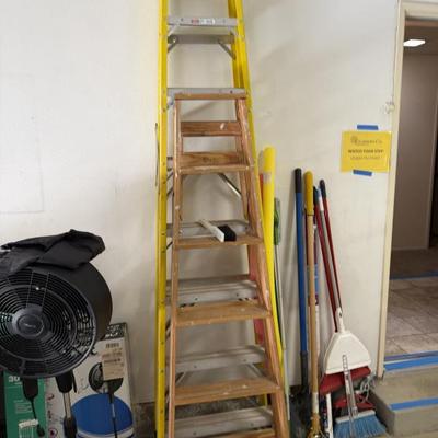 Sale Photo Thumbnail #154