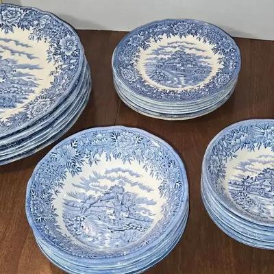 Salem China Co. China Set