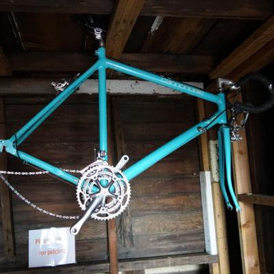 Sale Photo Thumbnail #100