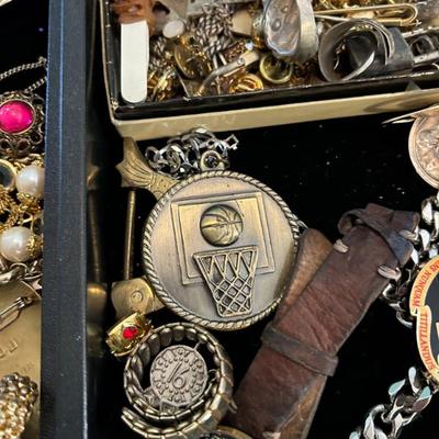 Sale Photo Thumbnail #147