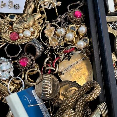 Sale Photo Thumbnail #142