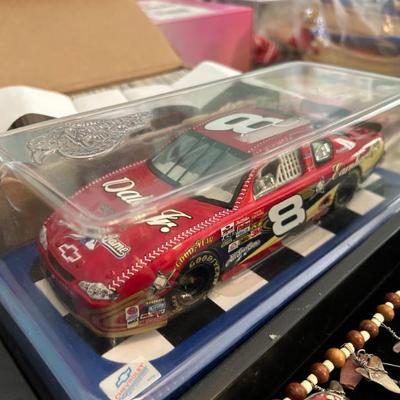 Sale Photo Thumbnail #182