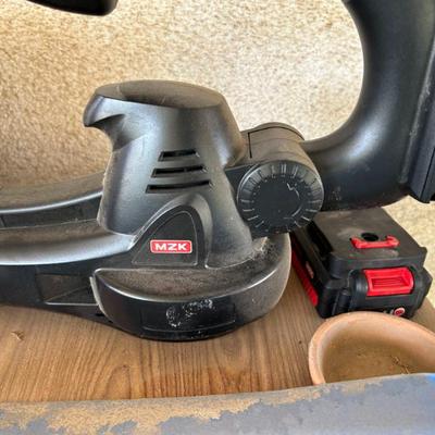 Sale Photo Thumbnail #118