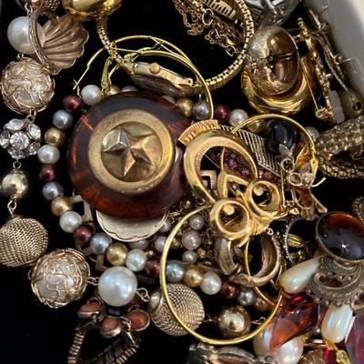 Sale Photo Thumbnail #140