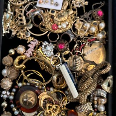 Sale Photo Thumbnail #139