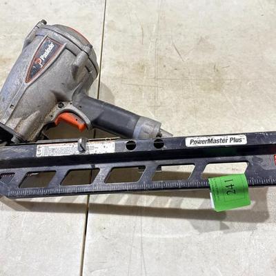 Sale Photo Thumbnail #142