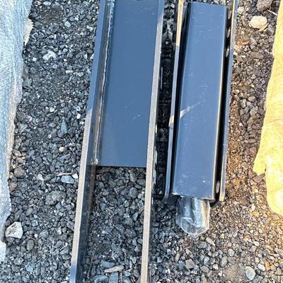 Sale Photo Thumbnail #309