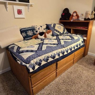 Sale Photo Thumbnail #74