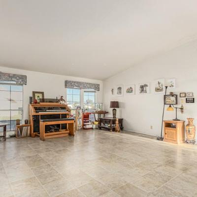 Sale Photo Thumbnail #19