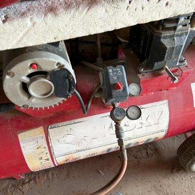 Sale Photo Thumbnail #456