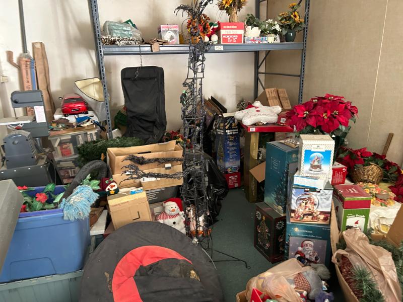 Sale Photo Thumbnail #691