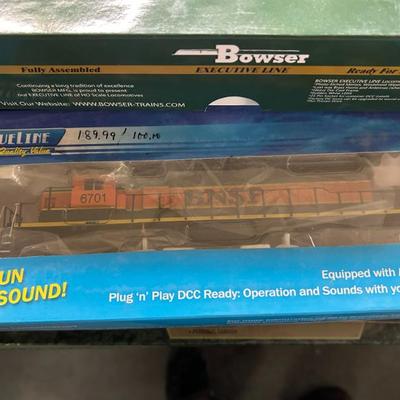 Sale Photo Thumbnail #303