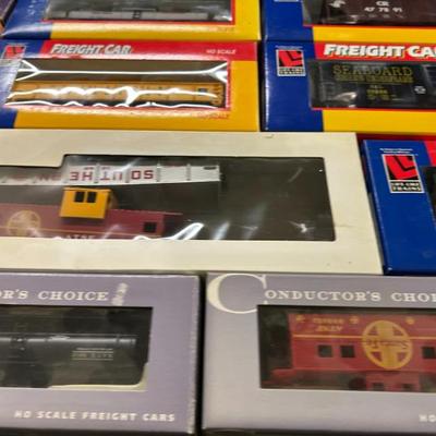 Sale Photo Thumbnail #147