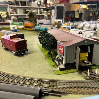 Sale Photo Thumbnail #193