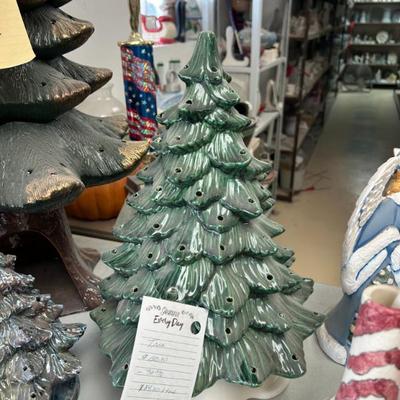 Sale Photo Thumbnail #542