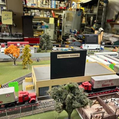 Sale Photo Thumbnail #219