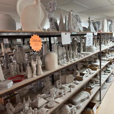 Sale Photo Thumbnail #564