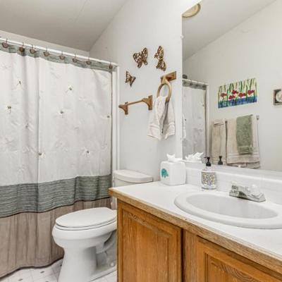 Sale Photo Thumbnail #40