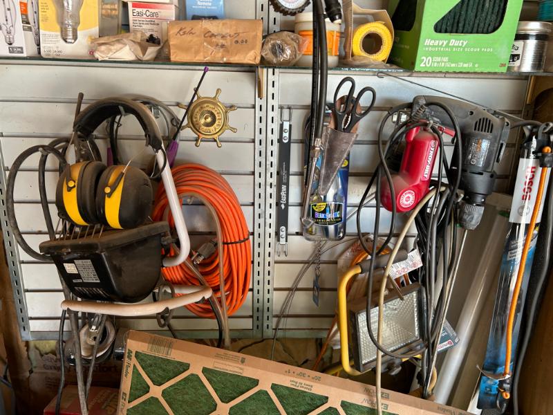 Sale Photo Thumbnail #698