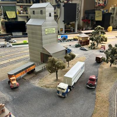 Sale Photo Thumbnail #199