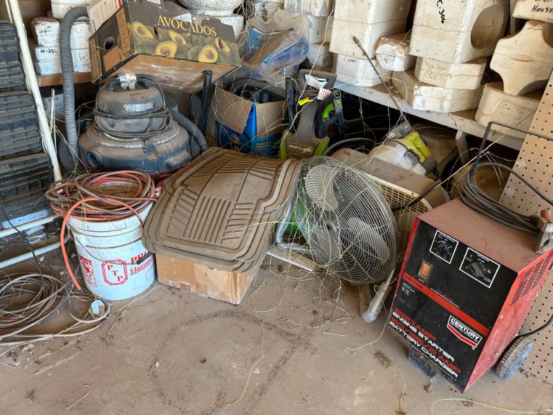 Sale Photo Thumbnail #701