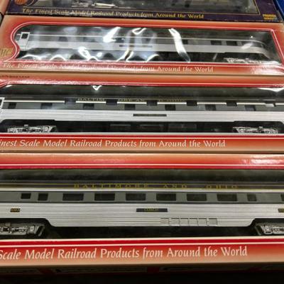 Sale Photo Thumbnail #148