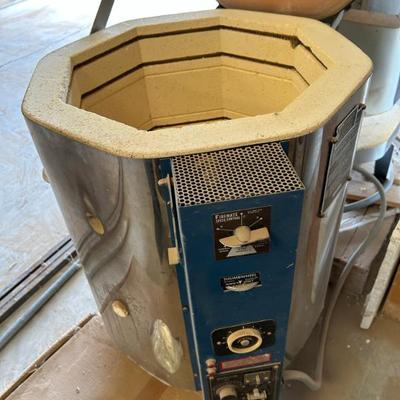 Sale Photo Thumbnail #474