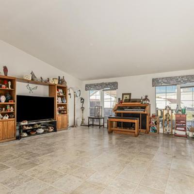 Sale Photo Thumbnail #21