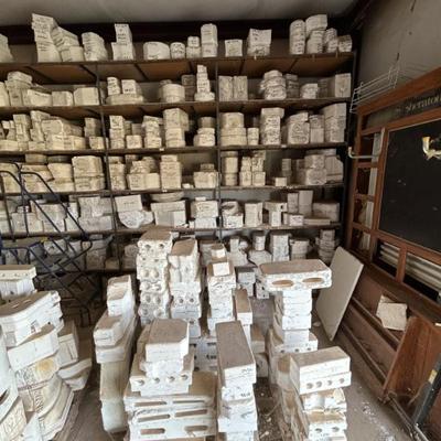 Sale Photo Thumbnail #476