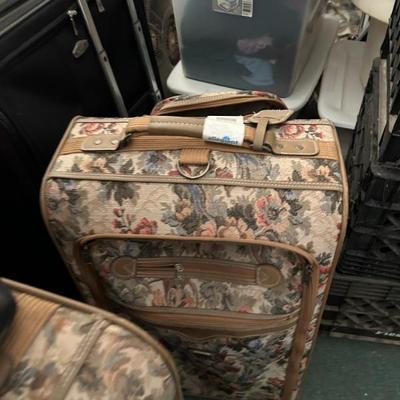 Sale Photo Thumbnail #687