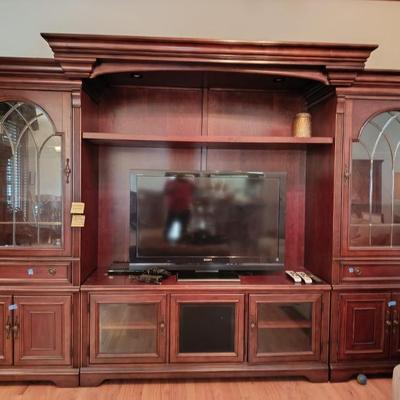 Sale Photo Thumbnail #50