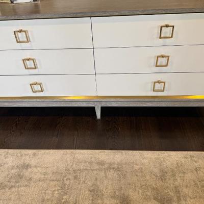 Sale Photo Thumbnail #176