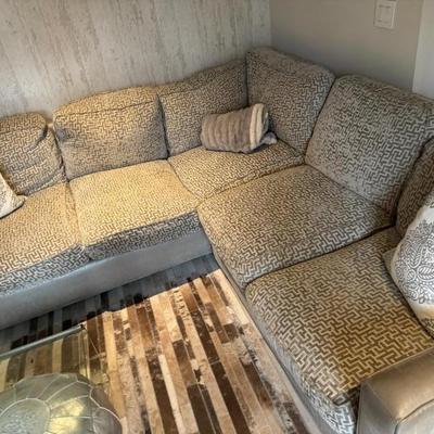 Sale Photo Thumbnail #25