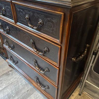 Sale Photo Thumbnail #97