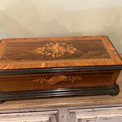 Sale Photo Thumbnail #30