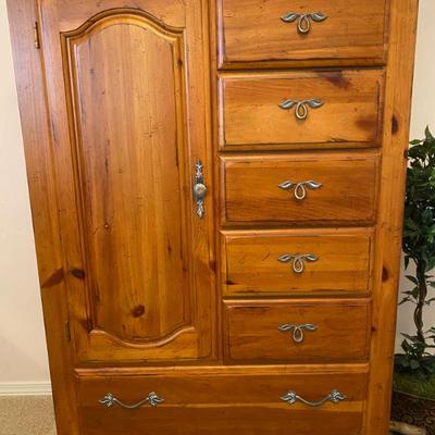 Sale Photo Thumbnail #166