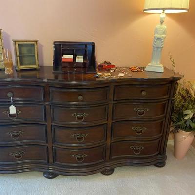 Sale Photo Thumbnail #37