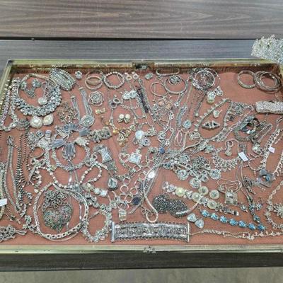 Sale Photo Thumbnail #528