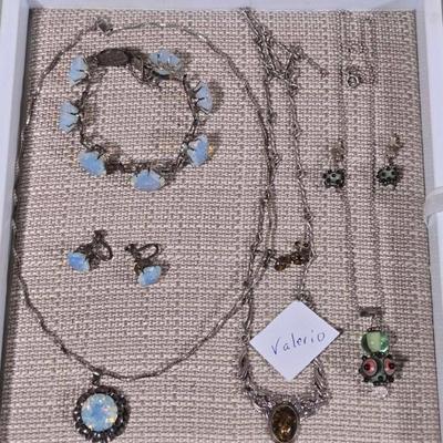 Sale Photo Thumbnail #118