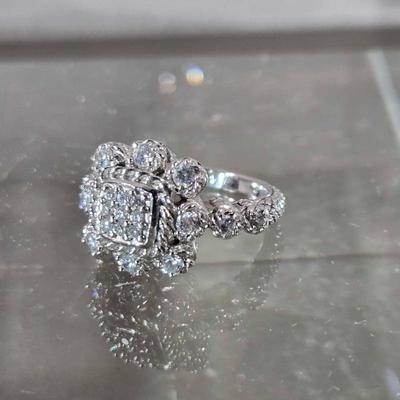 Sale Photo Thumbnail #310