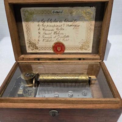 Sale Photo Thumbnail #367