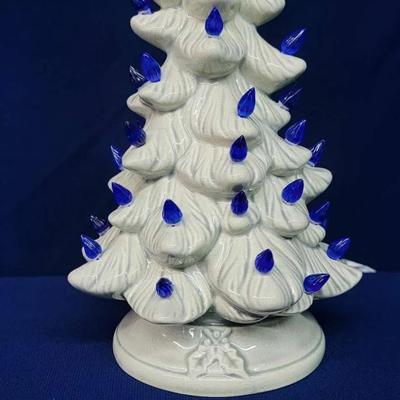 Ceramic Sea Green Christmas Tree From Vintage Holland Mold 