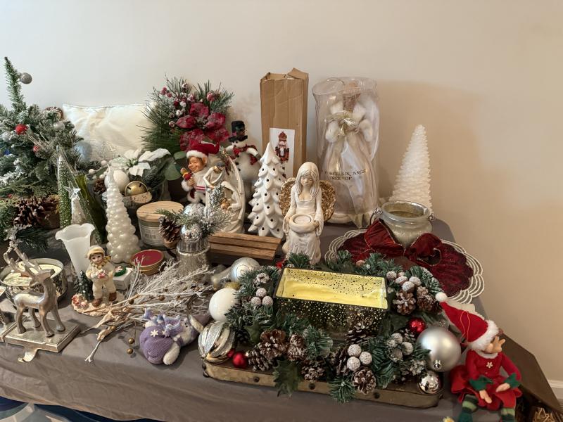 Sale Photo Thumbnail #18