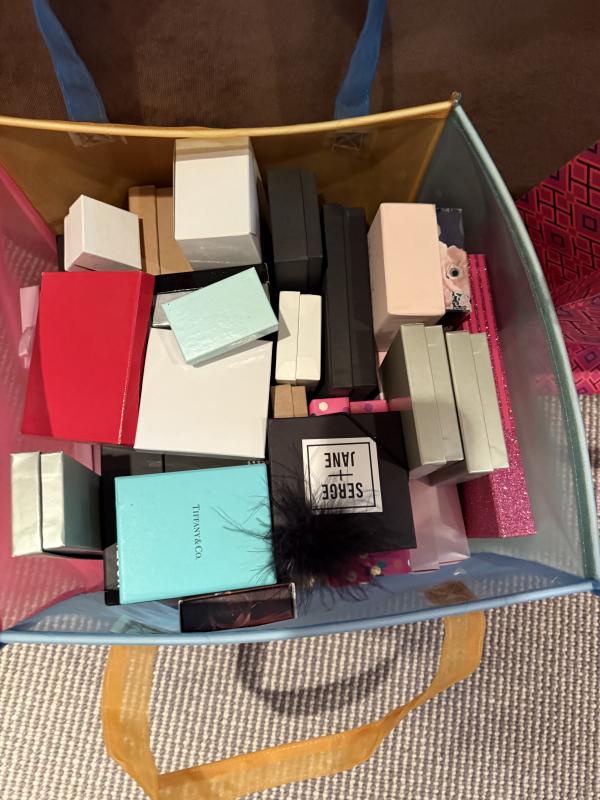 Sale Photo Thumbnail #10