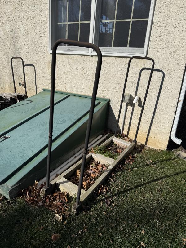 Sale Photo Thumbnail #4