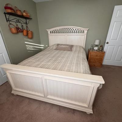 Sale Photo Thumbnail #59