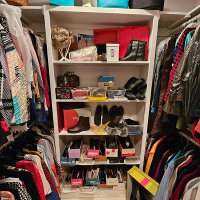 Sale Photo Thumbnail #12