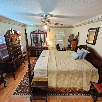 Sale Photo Thumbnail #2