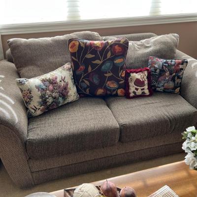 Sale Photo Thumbnail #3