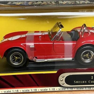 1964 Shelby Cobra 427 S/C 1:18 Scale Die Cast